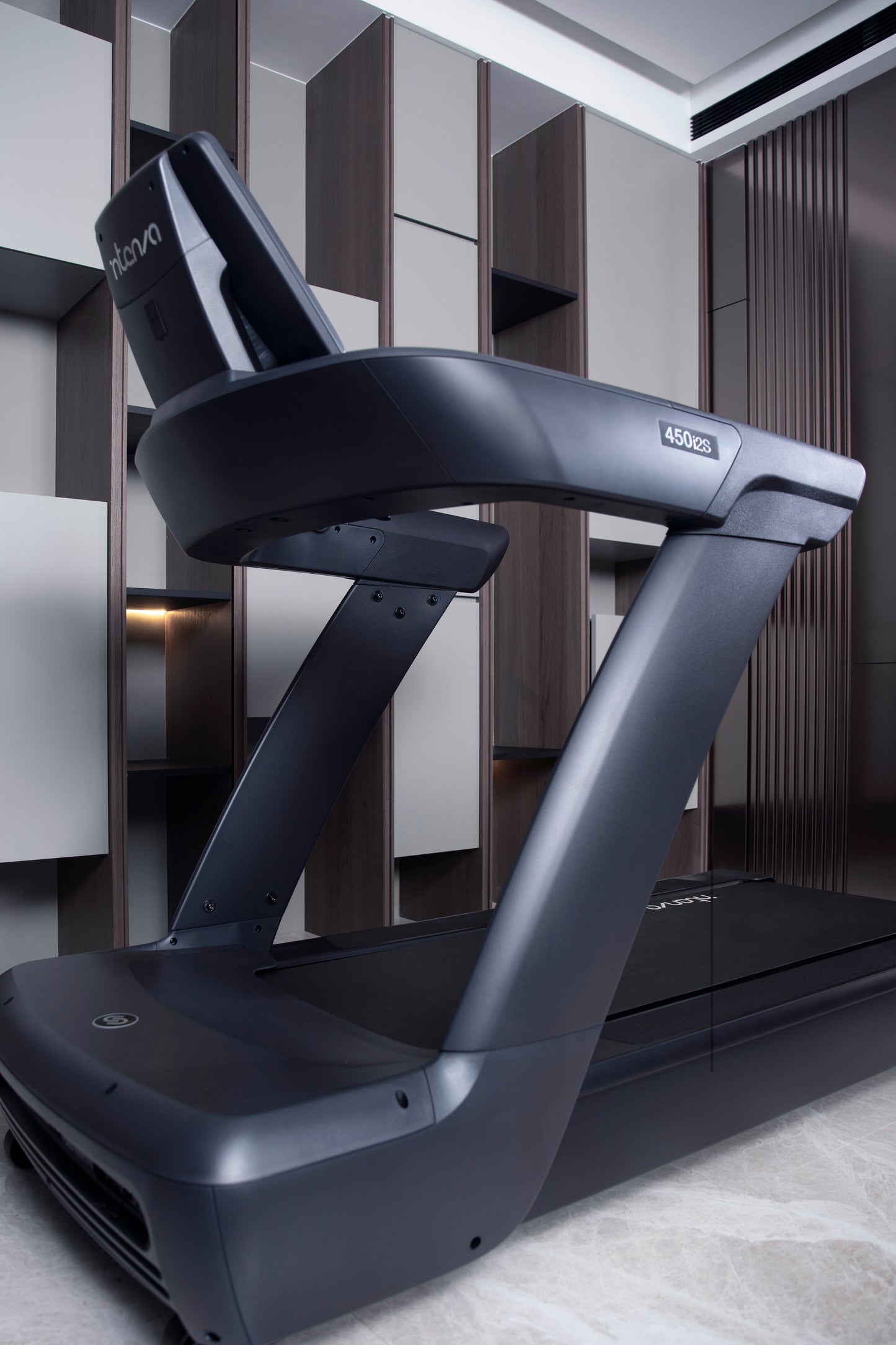 INTENZA Treadmill 450 Ti2s - Devine Fitness Equipment