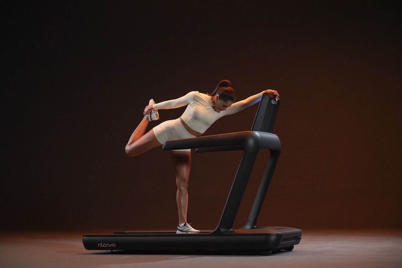 Intenza Fitness Aeria Treadmill ATi2s - Devine Fitness Equipment