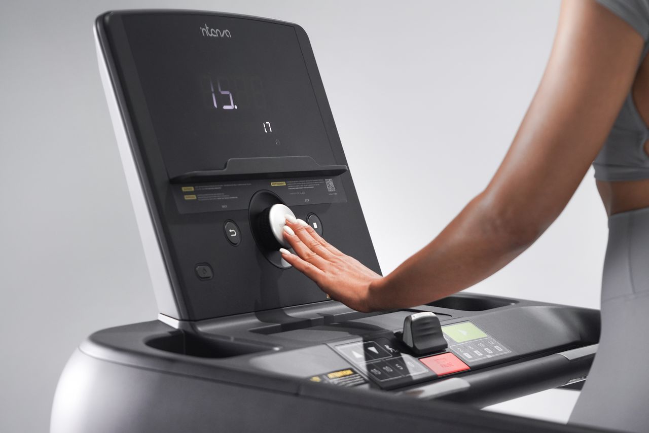 Intenza Fitness Aeria Treadmill ATi2s - Devine Fitness Equipment